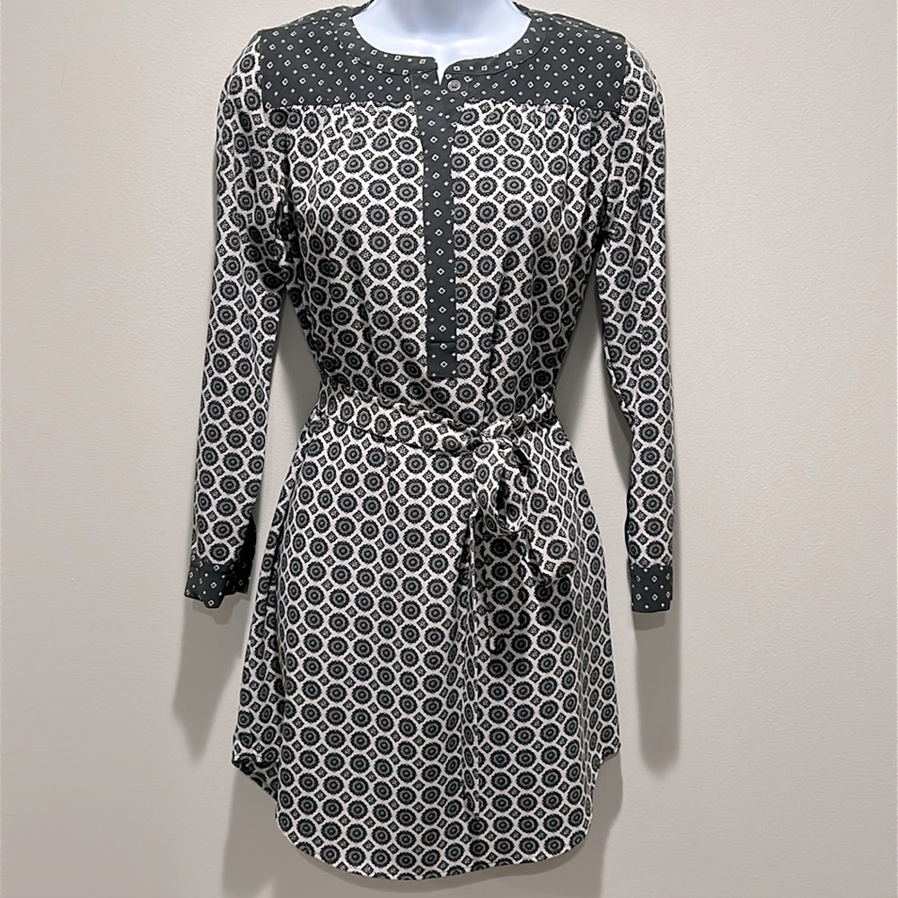 Ann Taylor LOFT Medallion Print Long Sleeve Popover Shirt Dress